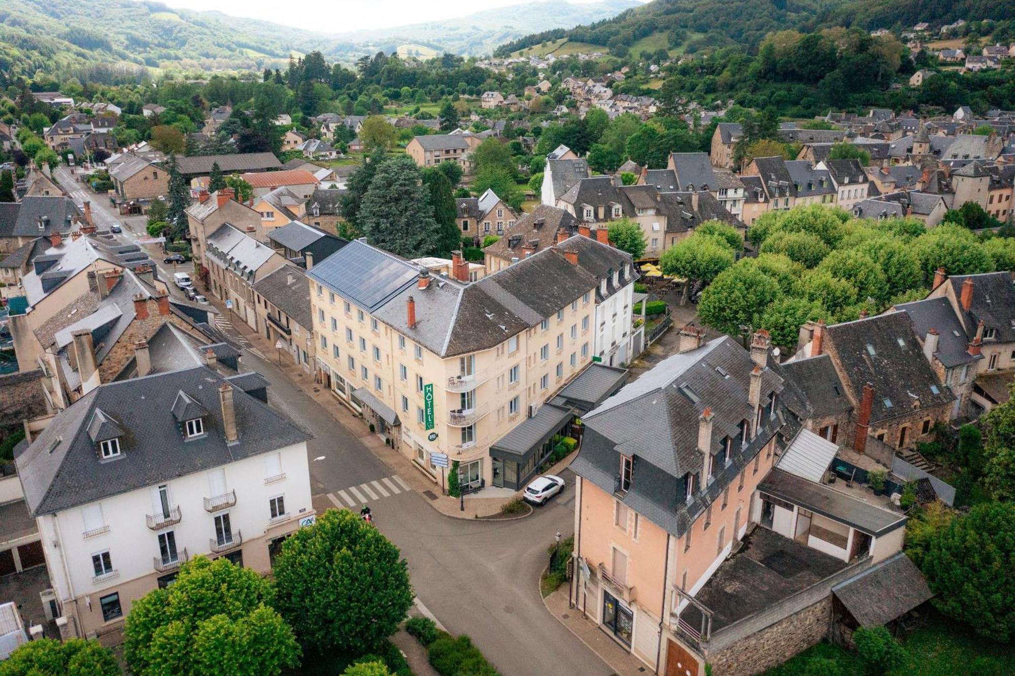 Logis Hotel Restaurant De France Saint Geniez d'Olt Bagian luar foto